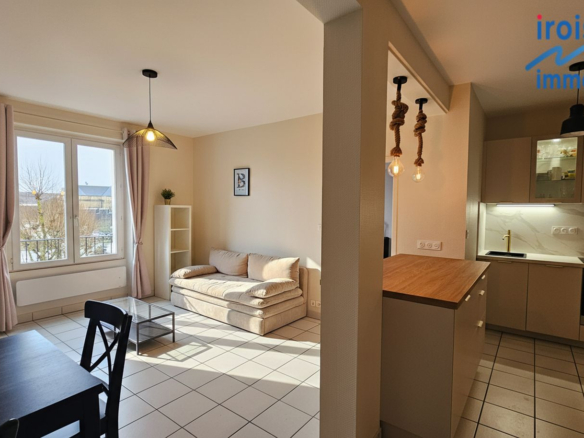 SUPERBE T2 MEUBLE